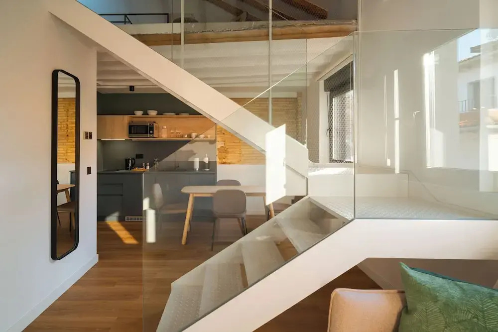 Limehome Pamplona Hilarión Eslava