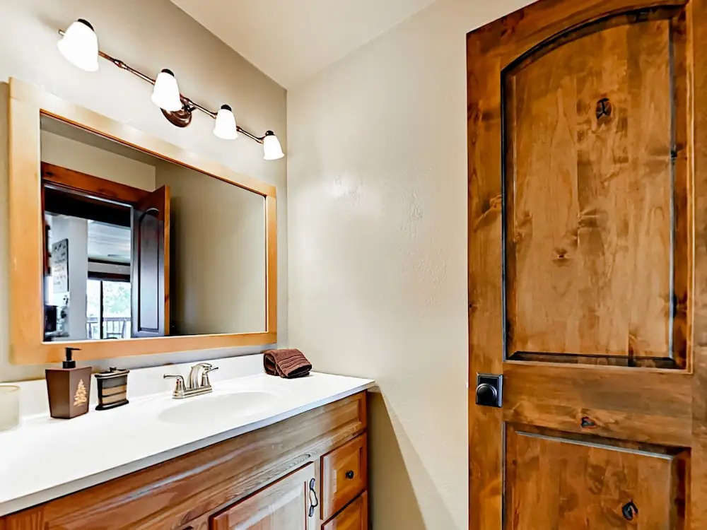 2500 Apres Ski Way Condo Unit 201 2 Bedrooms 2 Bathrooms Condo