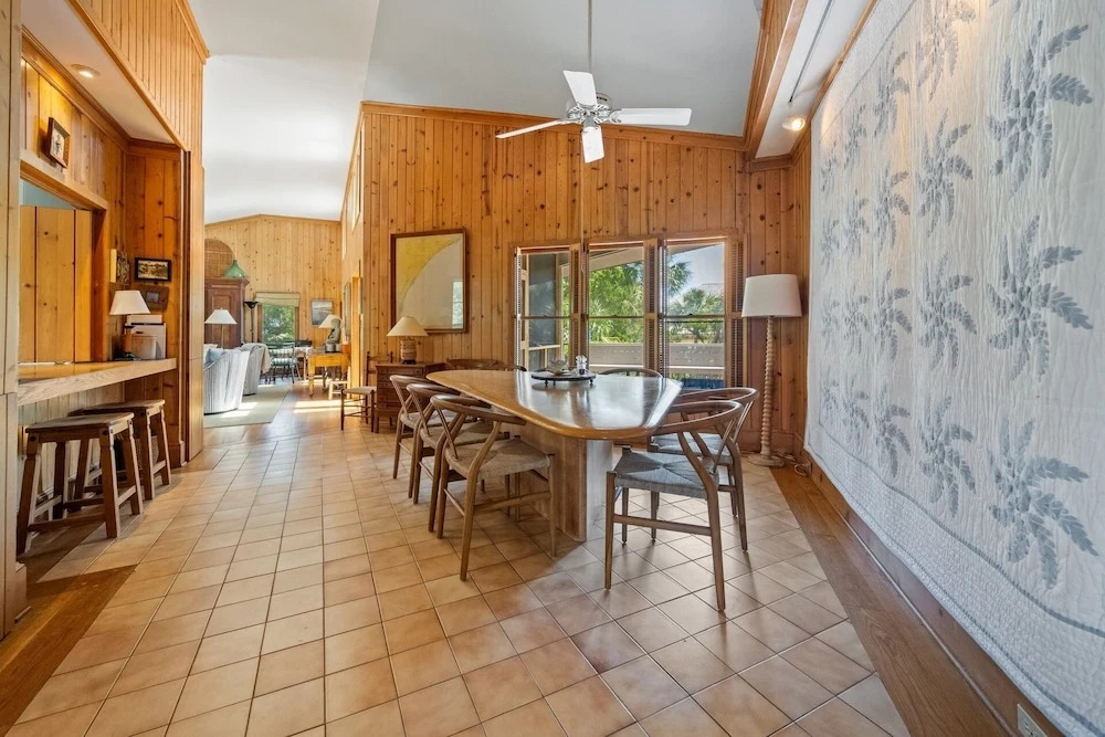 Natural And Serene Home Away From Home 5 Bedroom Home by Peace Vacations