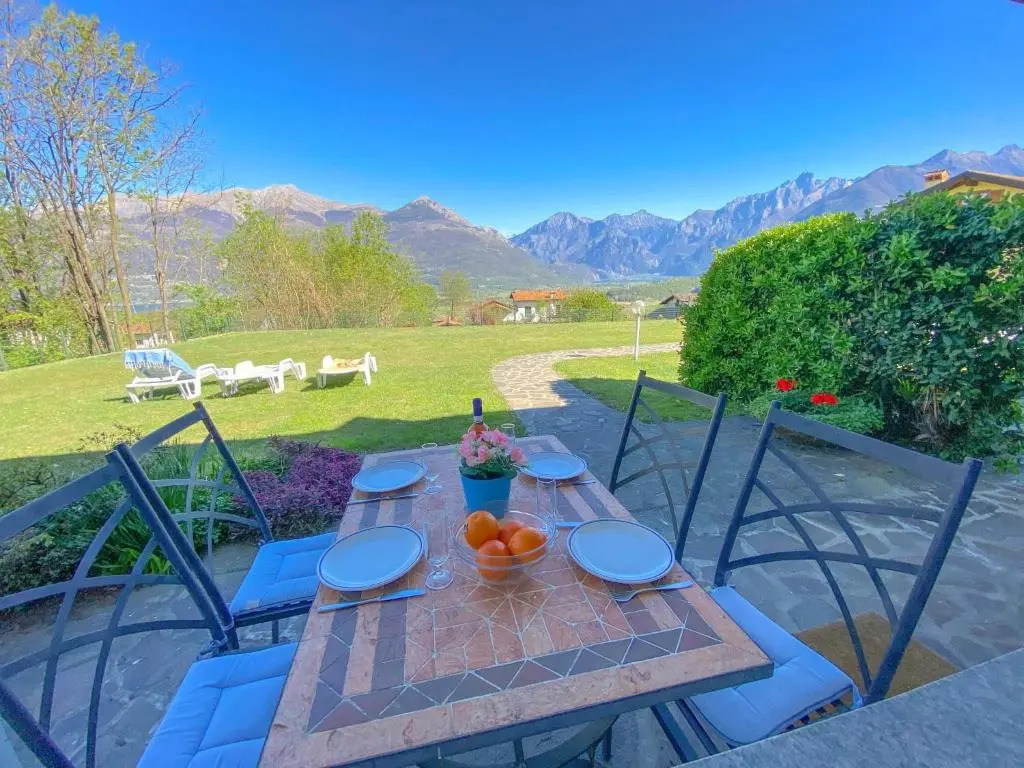 Sole 4 Garten Ferienwohnung mit Pool EG