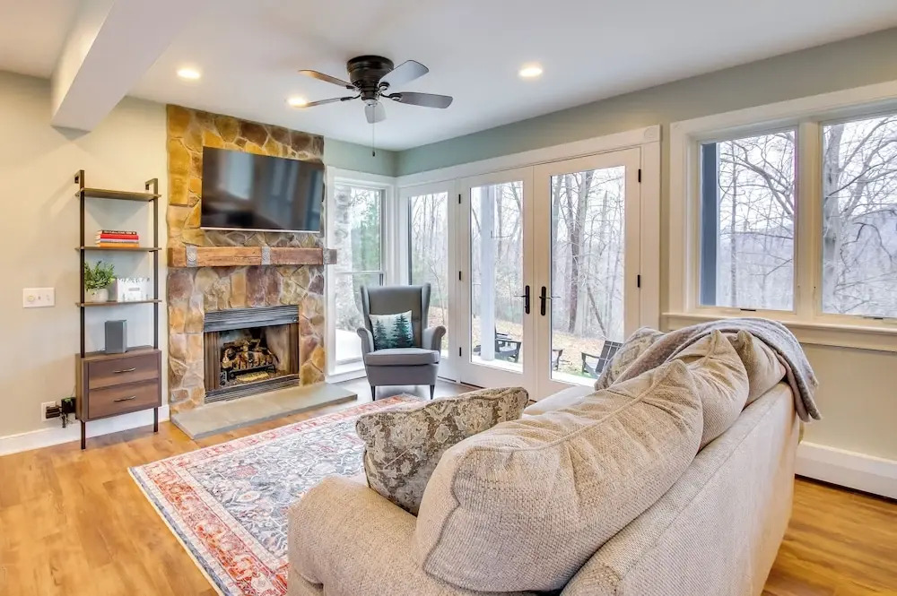 Modern Nellysford Getaway on 40 Private Acres