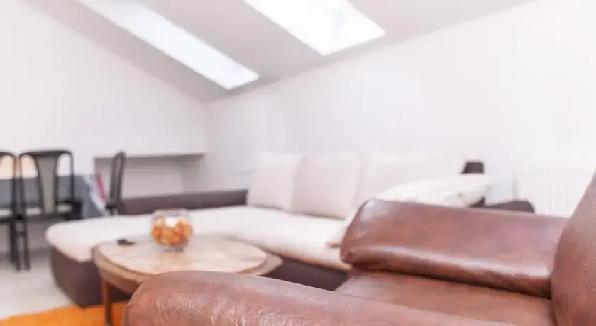 Apartment Urban Stay