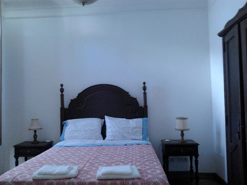 Historical Charming Vintage Villa with 4 bedrooms & country views 4 Villa by RedAwning