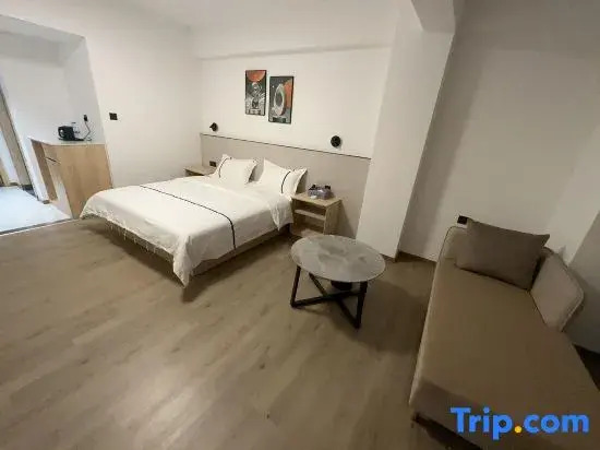 Meet the B&B Mansion