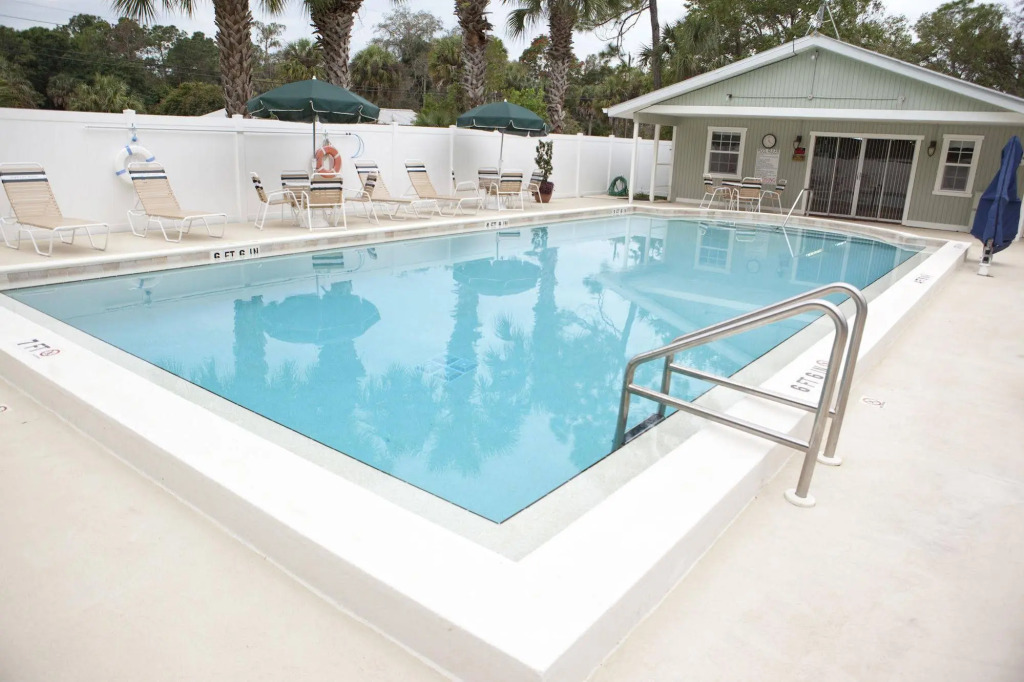 Naples RV Resort