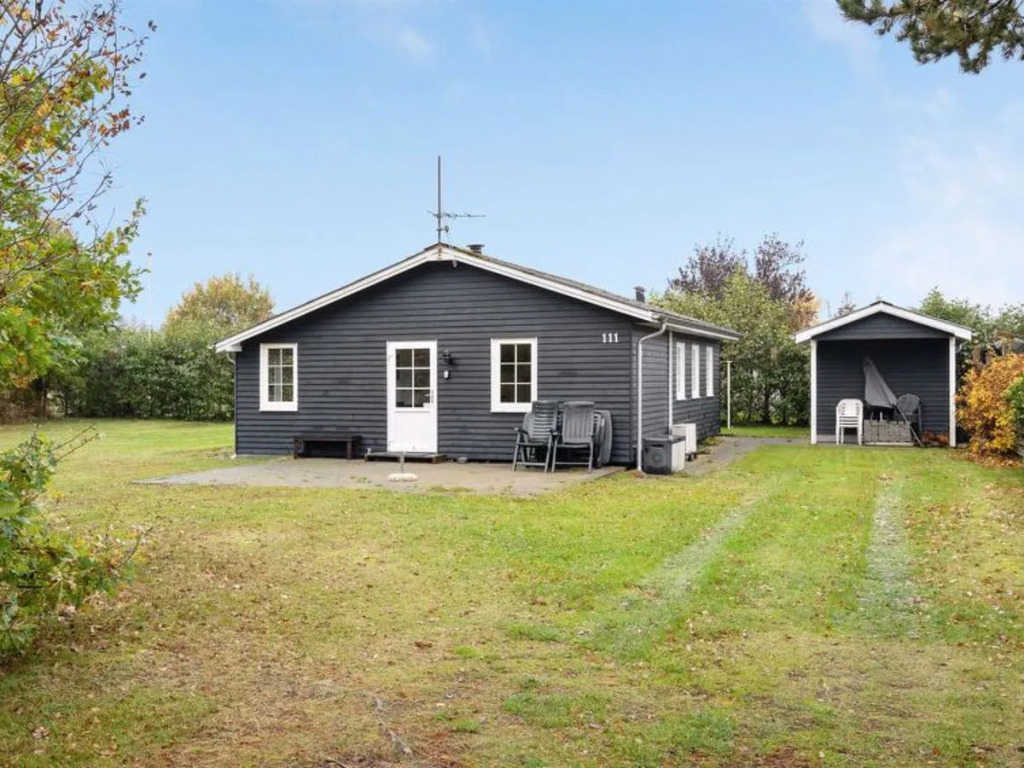 "Matthea" - 570m from the sea in NE Jutland