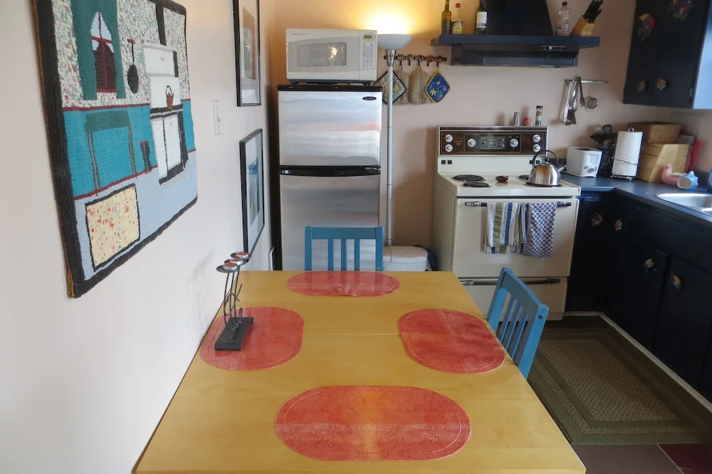 Caplin Cottage