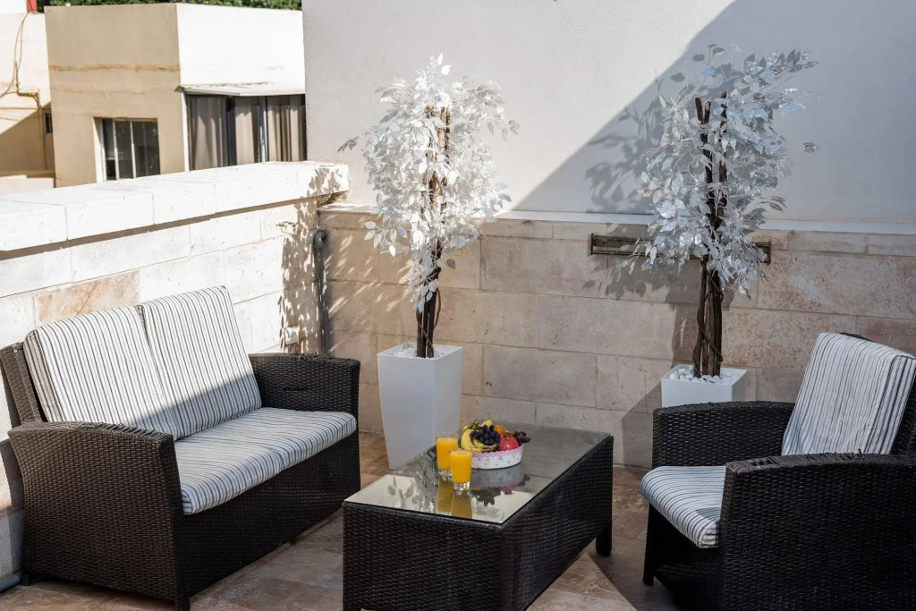 Ness Hotel
