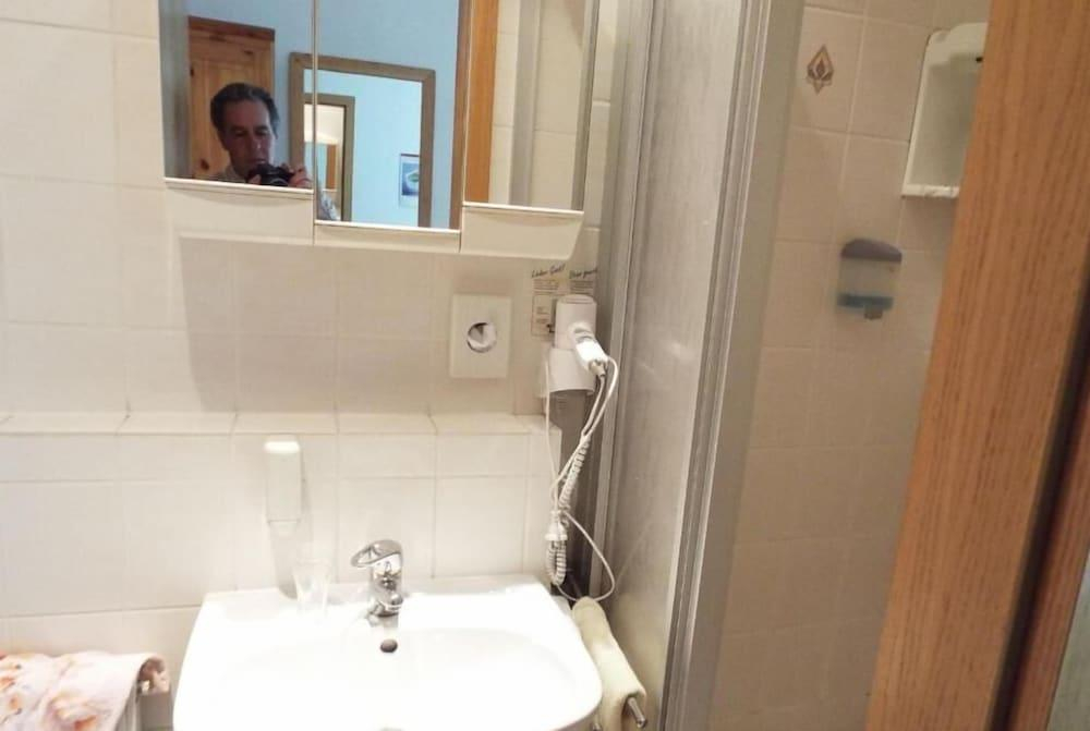 Hotel Pension zur Tanne