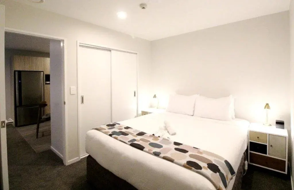 FERNZ Motel & Apartments Birkenhead