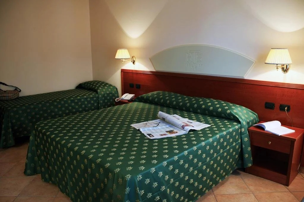 Hotel Tito Serrano