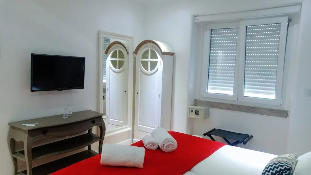 Lisbon Terrace Suites Special for Groups up to 19 guests