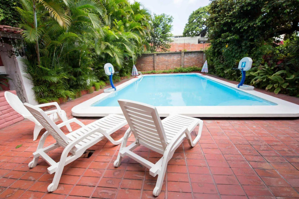 Suites & Apartments San Benito - Zona Rosa