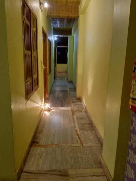 Hotel Divya