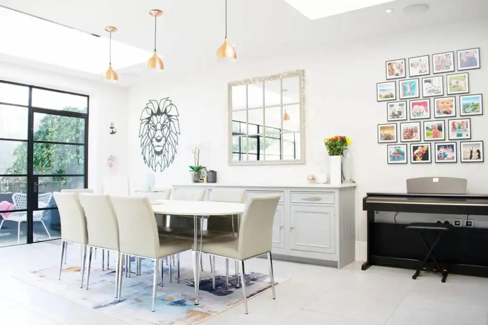 Stylish & Stunning 5 Bed House in Clapham South