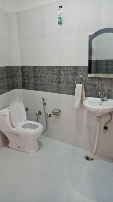 Airport Hotel Mahal