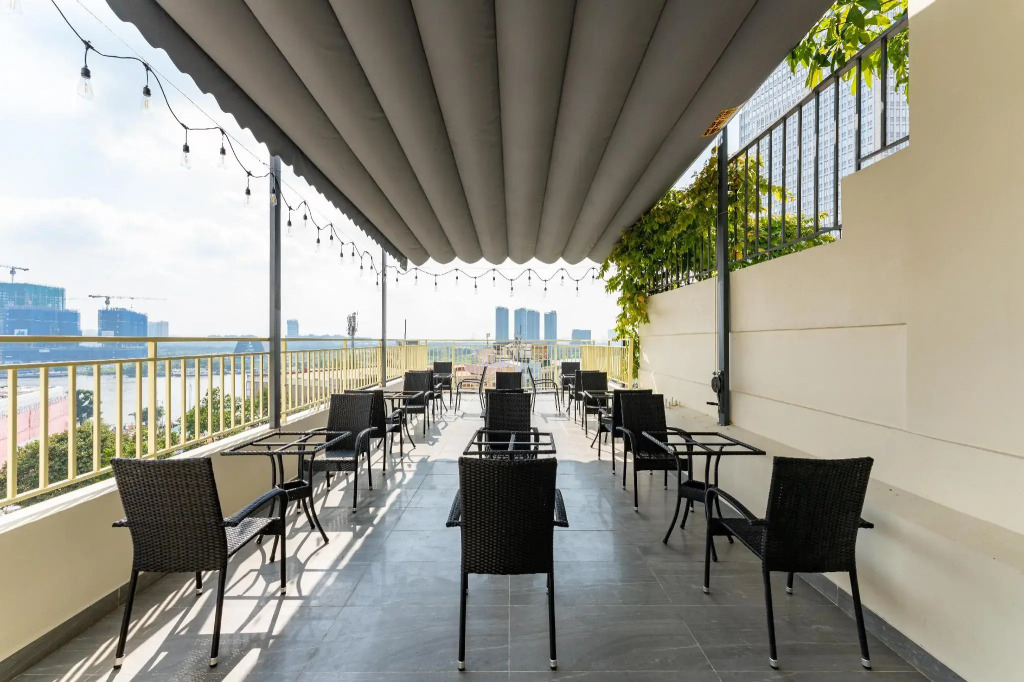 Edoya hotel Dong Khoi