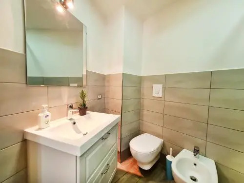 Giulya Guesthouse Hospety Group