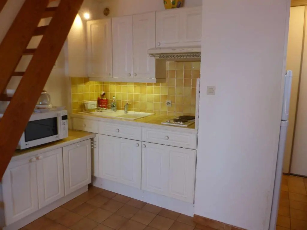 Appartement Le Lavandou, 1 pièce, 4 personnes - FR-1-308-80