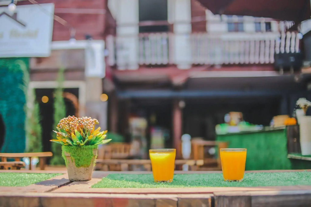 Phurida Hostel - Adults Only