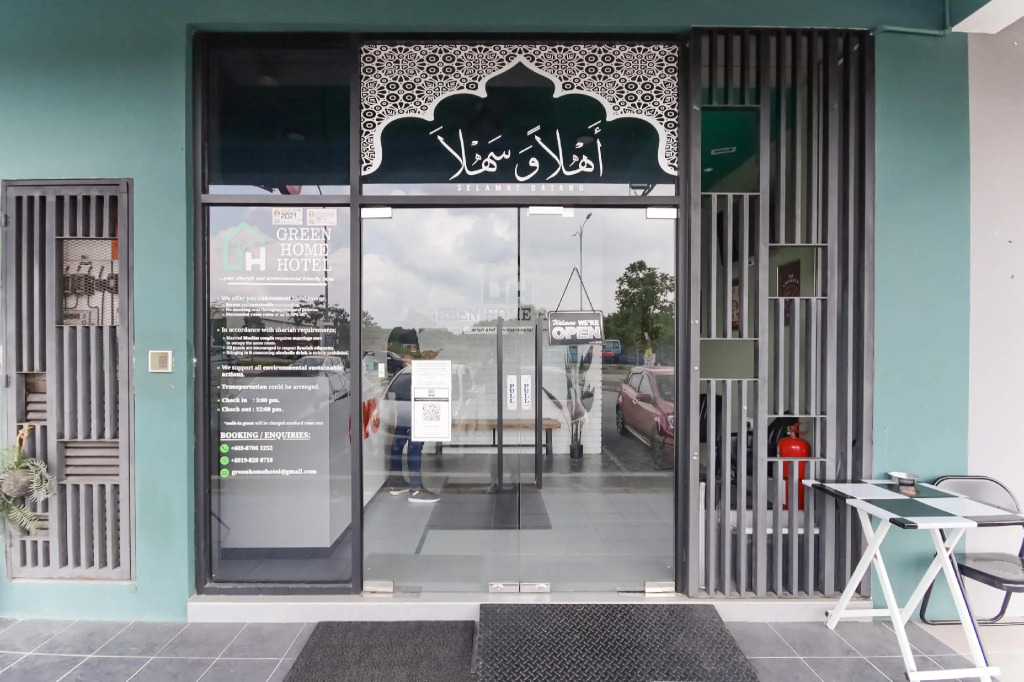 OYO 90399 Green Home Hotel (syariah)