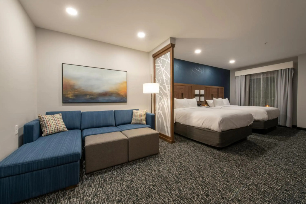 Comfort Suites Greenville Airport