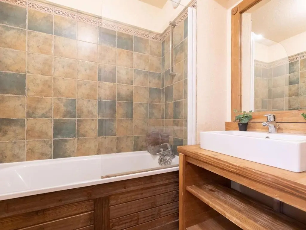 Appartement Saint-Lary-Soulan, 2 pièces, 6 personnes - FR-1-296-400