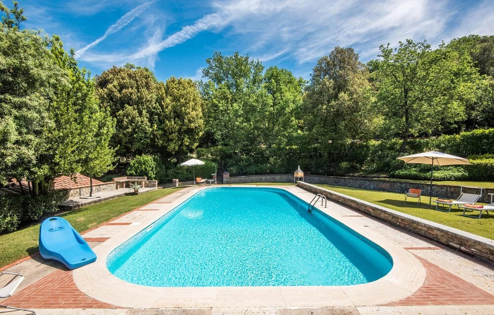Amazing Home in Castiglion Fiorentino With 4 Bedrooms, Private Swimming Pool and Outdoor Swimming Pool