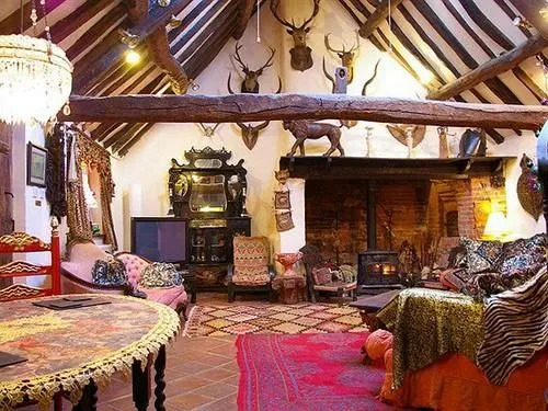 Priory House B&B And The Oriental Brewhouse Self Catering Accommodation