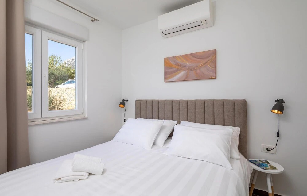 Gorgeous Home In Kastel Sucurac
