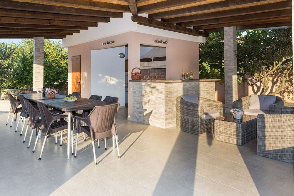 Villa Zlatni dvori ZadarVillas