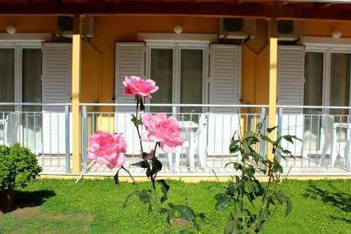 Aparthotel 3 stars Kavos