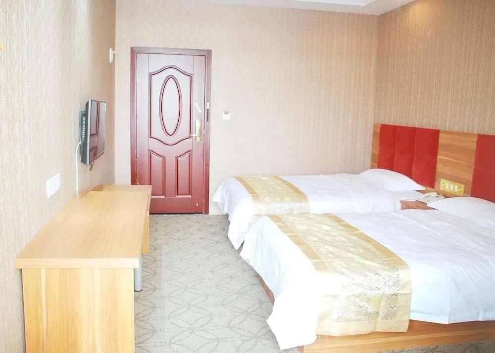 Chengdu Jingong Hotel