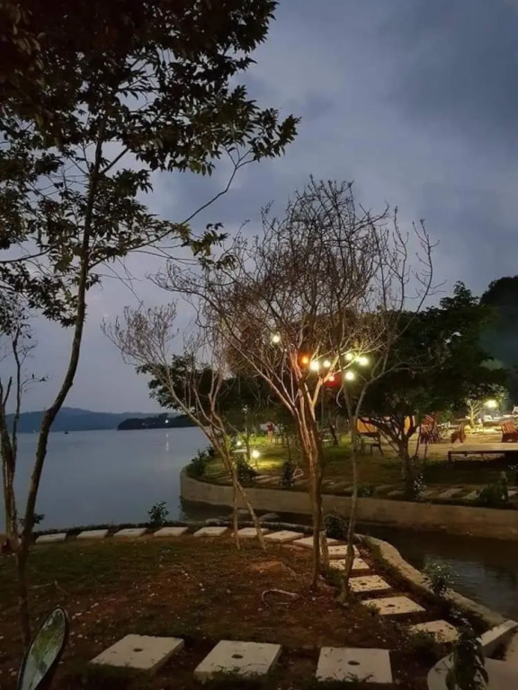 Thuy Hoang Resort