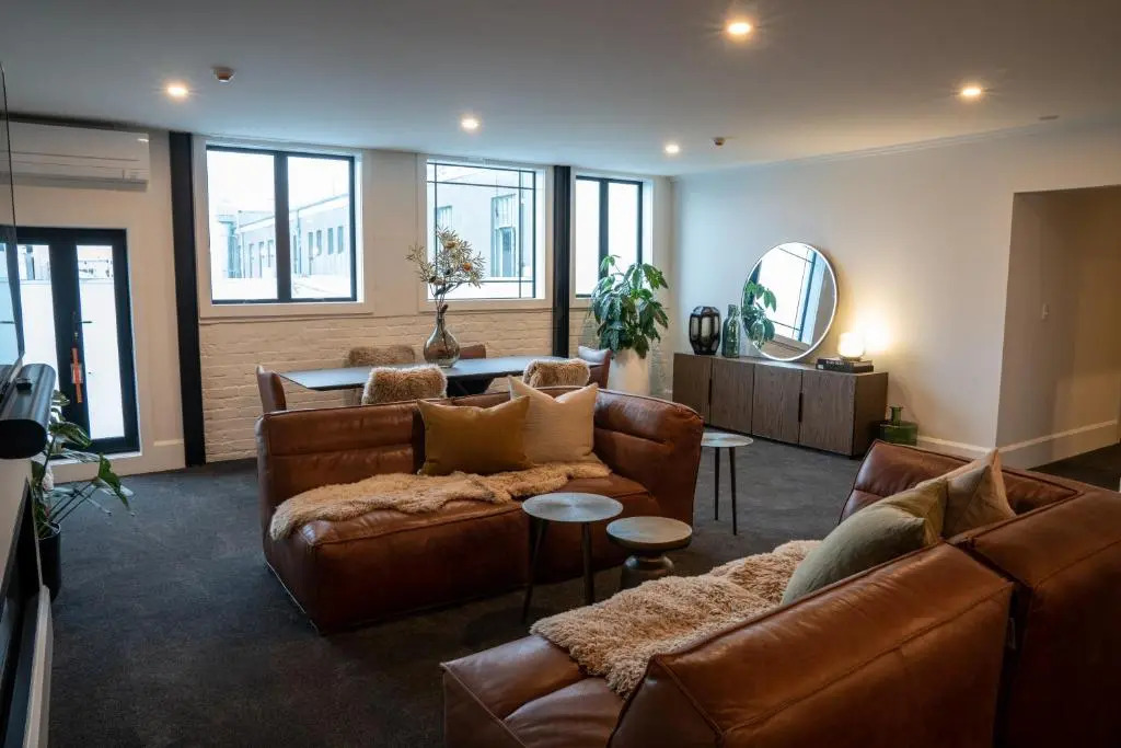 Laneway Apartments