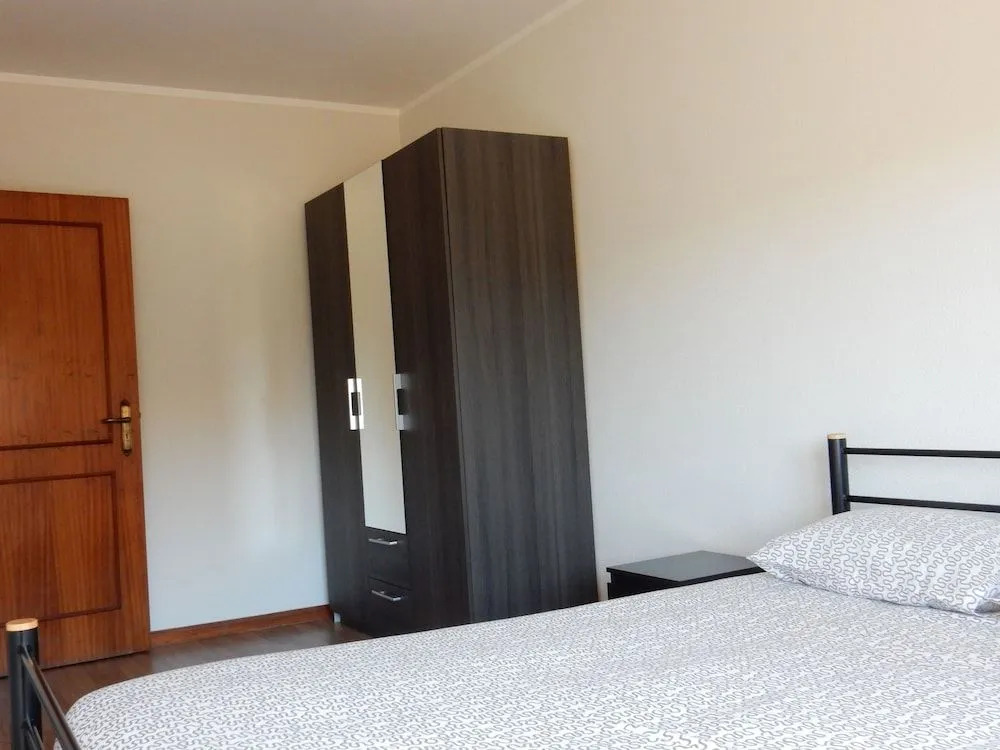 Praceta Almeida Garrett Apartment