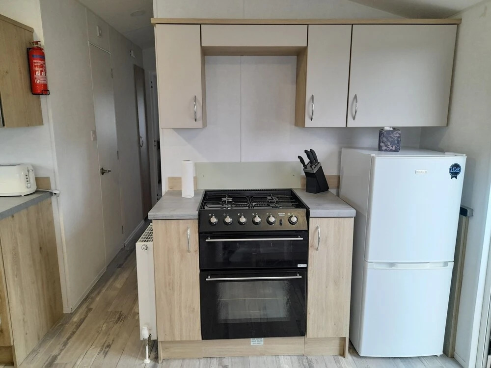 12A Beautiful Lodge Home For Hire 2 Bedrooms