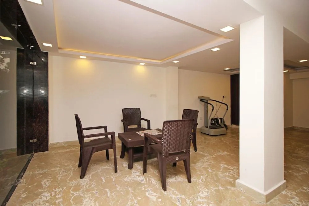 OYO 5380 Hotel Nanak Residency