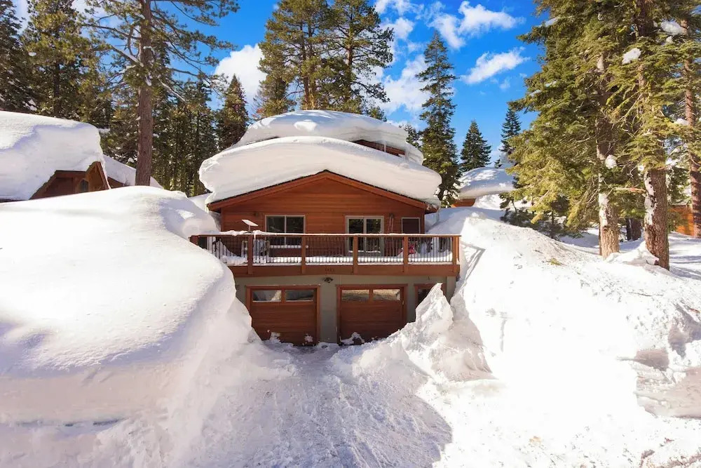 Explorer by Avantstay Close to Slopes! Game Room, Guest Suite, Hot Tub