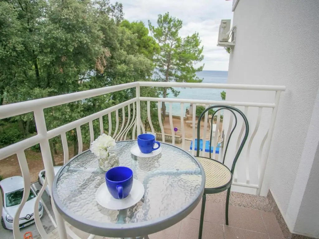 Sesar Apartments Krk - No. 3 Cvita