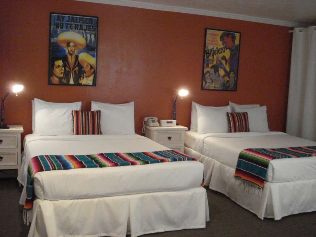 Agave Inn