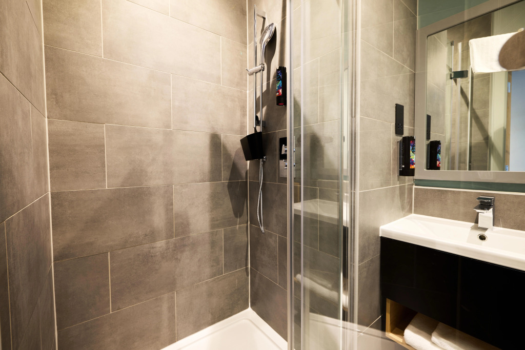 Holiday Inn - the niu, Loom Manchester North by IHG