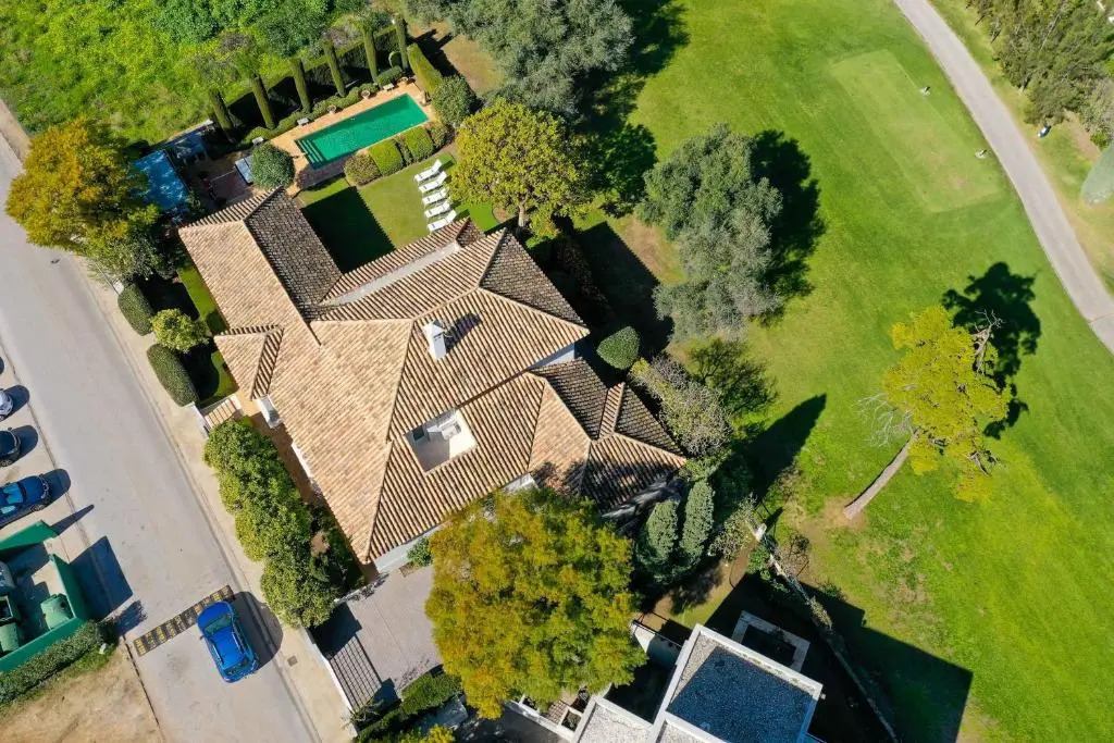 VACATION MARBELLA I Guadalmina Golf Front Villa, Private Pool, Cinema Room, TOP location, Close to the Beach and Puerto Banus