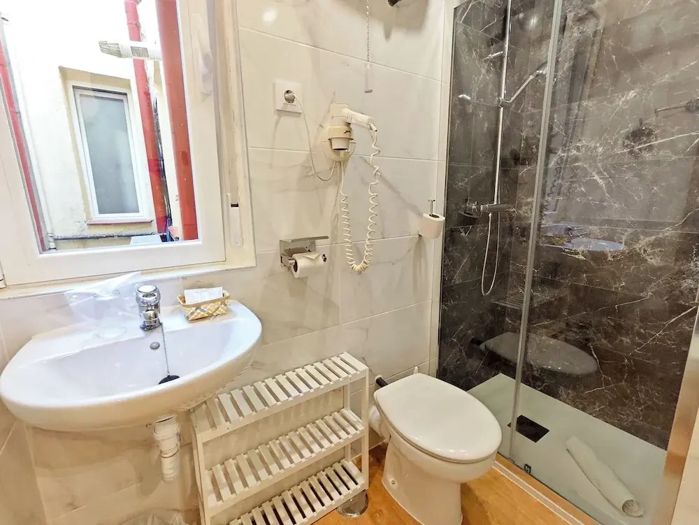 Hostal Aliste