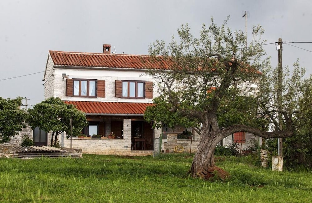 Vila Ana near Bale and Rovinj