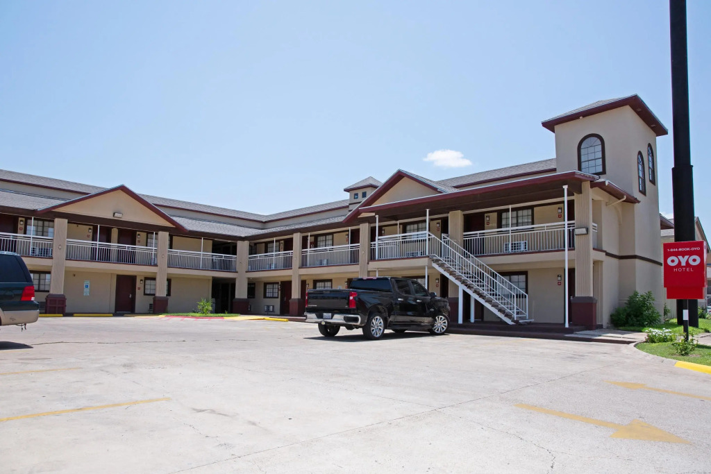 OYO Hotel McAllen Airport South