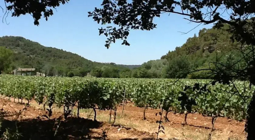 Les Peirelles
