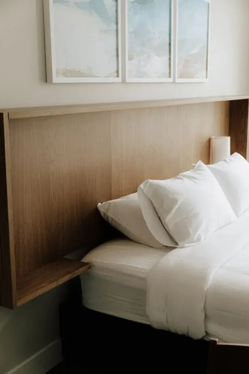 Dexter Hotel