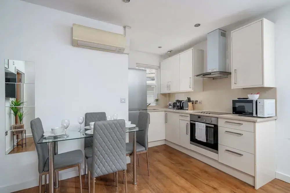 Skyvillion - 2 Bed Apartment In Ladbroke Grove
