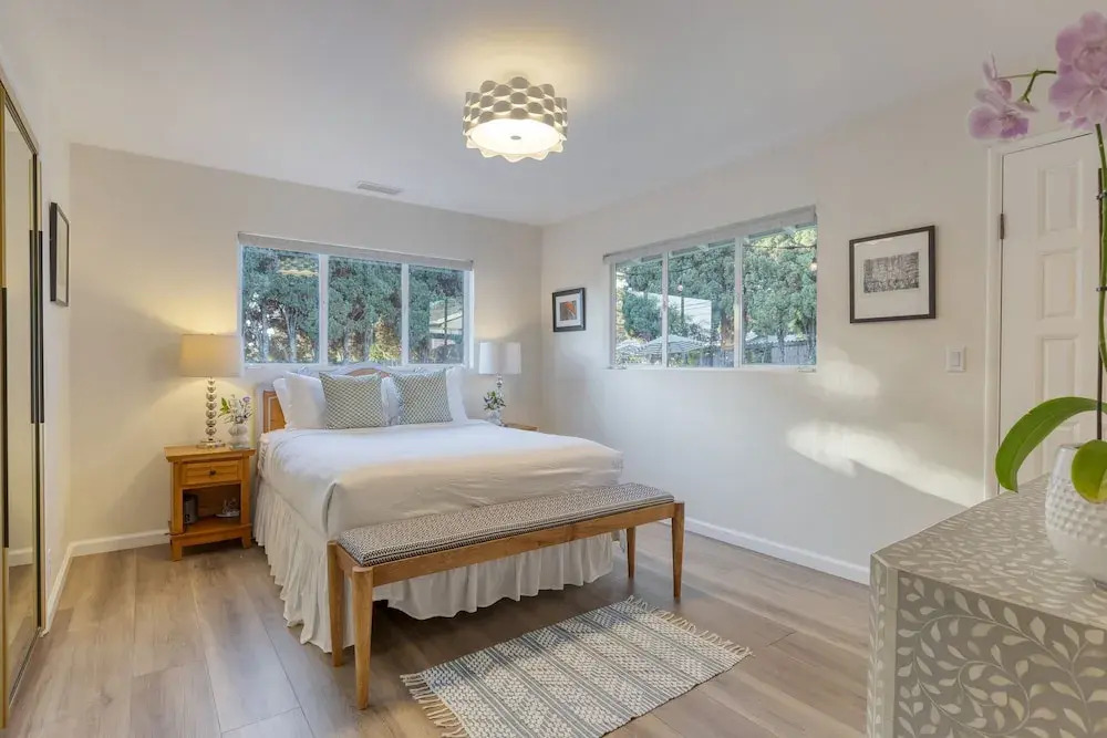 Hummingbird Haven by Avantstay Dog-friendly Near the Beach Huge Yard Hot Tub